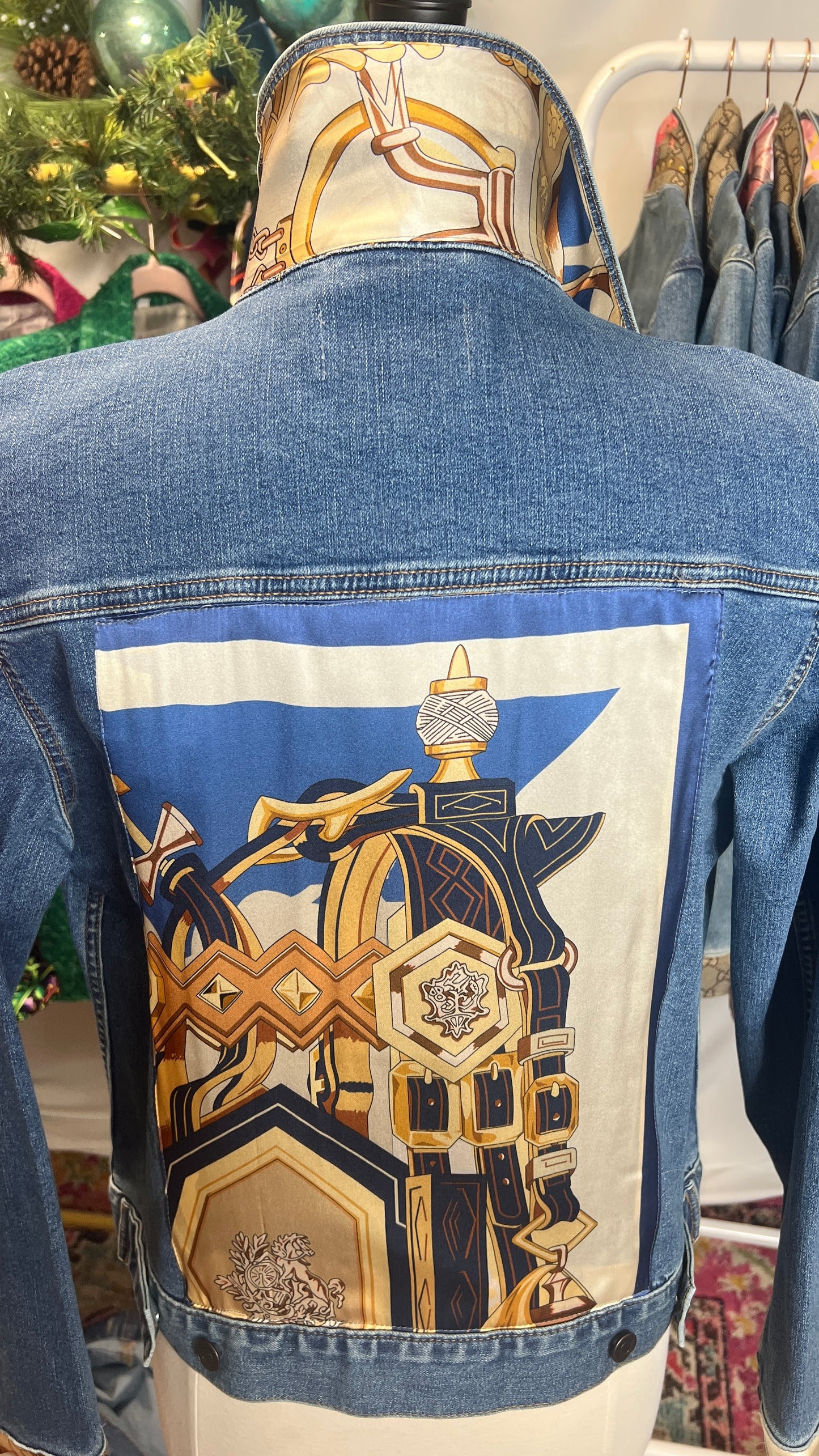 SALE Blue Navy Gold Size Small